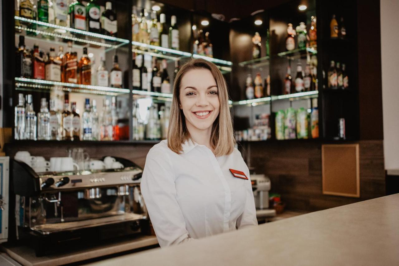 Hotel Zacisze Bratkowice 외부 사진